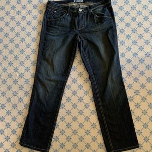Women’s Hudson jeans, W402DHA dark wash stretch baby boot NWOT, made in LA.